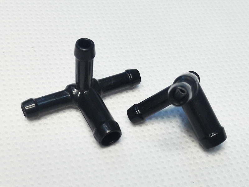 Four-way connectorFour way connector